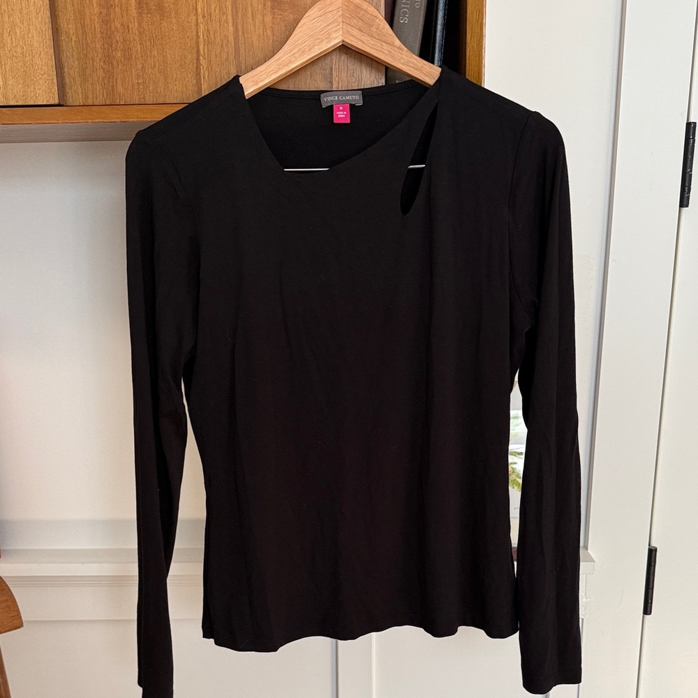 Vince Camuto Black Cutout Long Sleeve Blouse medium